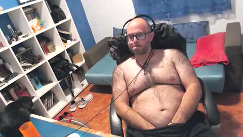 Snapshot of ravingr3d3 chatting on 09/12/25, 11:26 ravingr3d3 online show from 09/12/25, 11:26