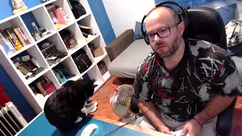 Snapshot of ravingr3d3 chatting on 09/22/25, 08:55 ravingr3d3 online show from 09/22/25, 08:55