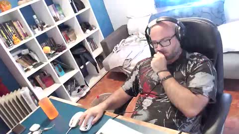 Snapshot of ravingr3d3 chatting on 10/15/25, 11:10 ravingr3d3 online show from 10/15/25, 11:10