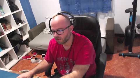 Snapshot of ravingr3d3 chatting on 10/17/25, 11:51 ravingr3d3 online show from 10/17/25, 11:51