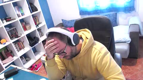 Snapshot of ravingr3d3 chatting on 11/27/25, 12:18 ravingr3d3 online show from 11/27/25, 12:18