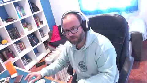 Snapshot of ravingr3d3 chatting on 12/02/25, 12:54 ravingr3d3 online show from 12/02/25, 12:54