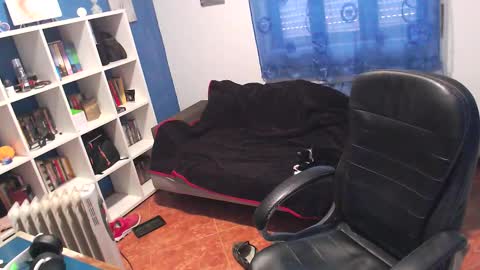 ravingr3d3 online show from 12/05/25, 11:08