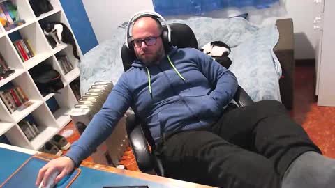 ravingr3d3 online show from 02/10/26, 10:14