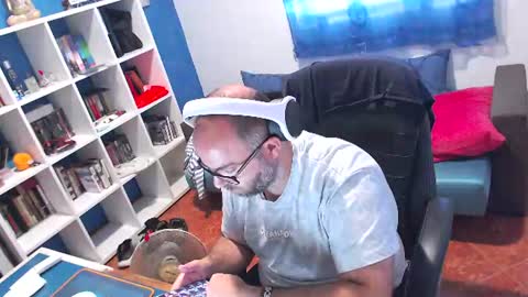 ravingr3d3 online show from 06/08/26, 01:11