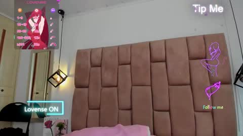 ravynrouge_ online show from 09/17/25, 05:36