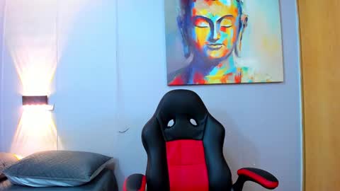 Snapshot of rawmathews chatting on 12/22/24, 04:39 rawmathews online show from 12/22/24, 04:39