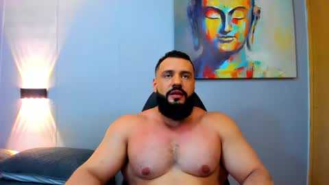 Snapshot of rawmathews chatting on 02/02/25, 10:39 rawmathews online show from 02/02/25, 10:39