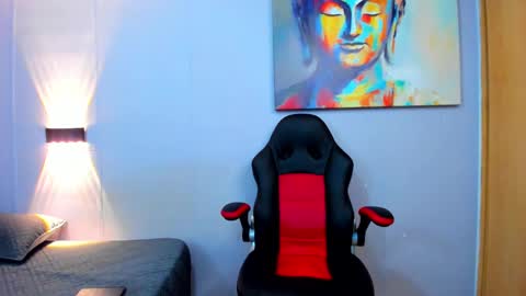 Snapshot of rawmathews chatting on 02/09/25, 12:08 rawmathews online show from 02/09/25, 12:08