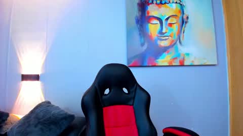 Snapshot of rawmathews chatting on 02/14/25, 02:39 rawmathews online show from 02/14/25, 02:39