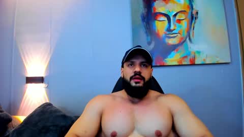 Snapshot of rawmathews chatting on 02/25/25, 08:25 rawmathews online show from 02/25/25, 08:25