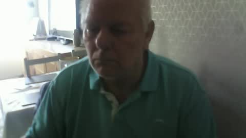 Snapshot of ray47 chatting on 09/21/25, 11:12 ray47 online show from 09/21/25, 11:12