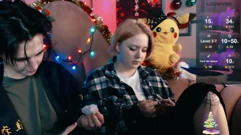 Snapshot of ray__taylor chatting on 01/11/25, 12:33 Ray online show from 01/11/25, 12:33