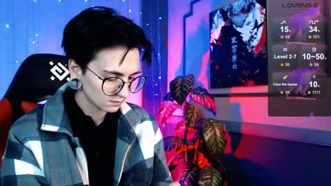 Snapshot of ray__taylor chatting on 01/28/25, 08:58 Ray online show from 01/28/25, 08:58