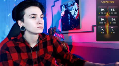 Snapshot of ray__taylor chatting on 02/01/25, 09:08 Ray online show from 02/01/25, 09:08