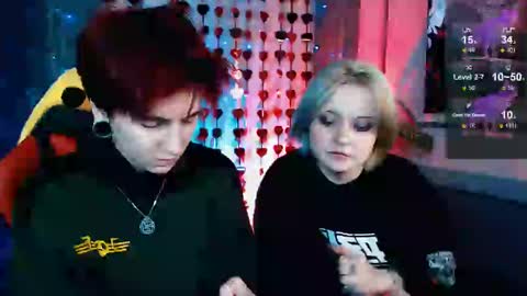 Snapshot of ray__taylor chatting on 02/21/25, 12:49 Ray online show from 02/21/25, 12:49