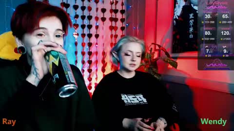 Snapshot of ray__taylor chatting on 02/22/25, 07:47 Ray online show from 02/22/25, 07:47