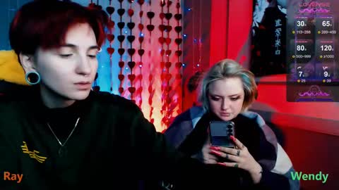 Snapshot of ray__taylor chatting on 02/22/25, 10:52 Ray online show from 02/22/25, 10:52