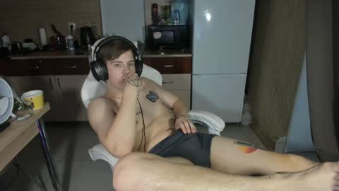 Ray online show from 12/06/24, 07:54