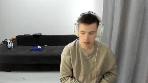 Ray online show from 04/01/26, 05:19