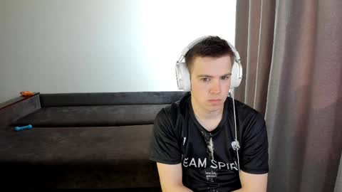 Ray online show from 04/10/26, 08:30