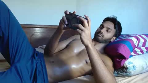 eyan online show from 03/26/26, 02:06