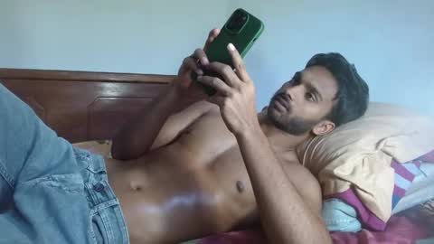 eyan online show from 04/23/26, 03:41