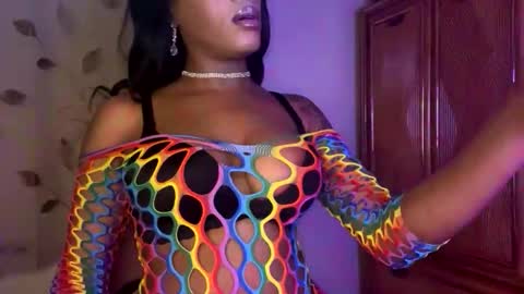 Raye Millian online show from 05/10/26, 11:54