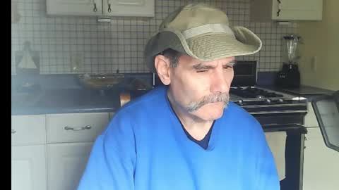 Ray online show from 12/01/25, 09:58