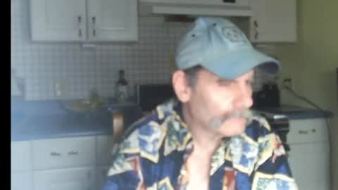 Ray online show from 06/09/26, 07:20