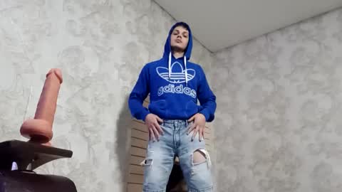 Snapshot of raymartino chatting on 02/21/25, 02:59 RayMartino online show from 02/21/25, 02:59