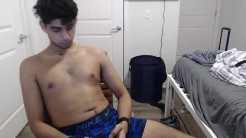 Snapshot of raymondg8596 chatting on 02/04/26, 12:38 raymondg8596 online show from 02/04/26, 12:38