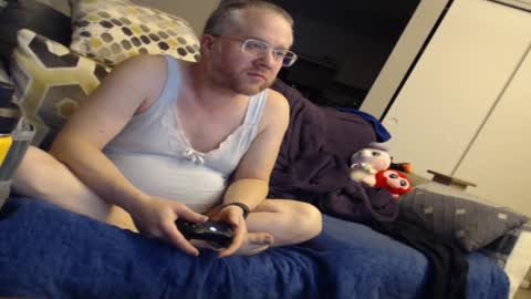 Snapshot of raymondsun chatting on 01/19/25, 01:00 Sunshine Ray online show from 01/19/25, 01:00