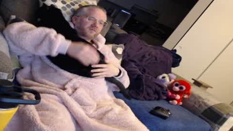 Snapshot of raymondsun chatting on 01/23/25, 01:08 Sunshine Ray online show from 01/23/25, 01:08