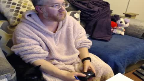 Snapshot of raymondsun chatting on 02/10/25, 11:55 Sunshine Ray online show from 02/10/25, 11:55