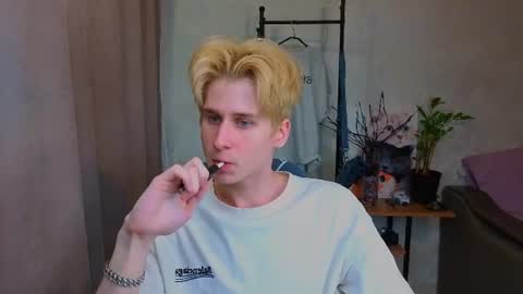 rayondovwson online show from 07/09/26, 05:50