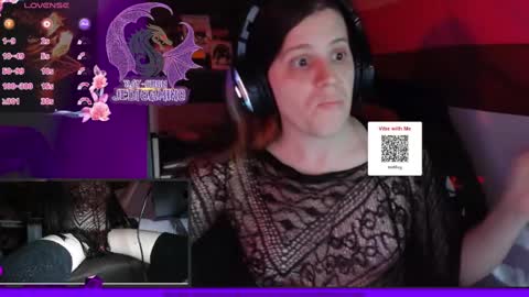 Snapshot of raysuon chatting on 12/20/24, 05:14 Rae-Suon online show from 12/20/24, 05:14