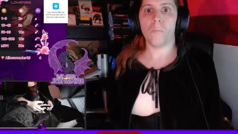 Snapshot of raysuon chatting on 01/03/25, 10:52 Rae-Suon online show from 01/03/25, 10:52