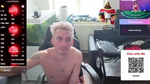 Rayzel White online show from 05/16/26, 10:36