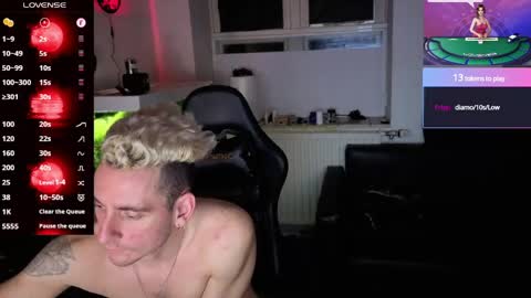 Rayzel White online show from 05/26/26, 01:01