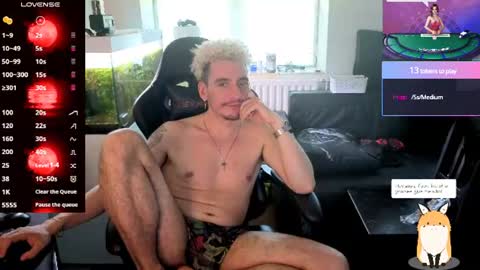 Rayzel White online show from 06/25/26, 05:50