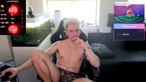 Rayzel White online show from 06/26/26, 12:20