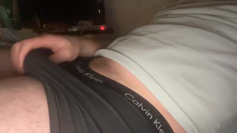 Snapshot of rbnaustiiin chatting on 01/04/25, 11:06 rbnaustiiin online show from 01/04/25, 11:06