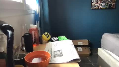 Snapshot of reachorgasmwithoutsex chatting on 06/05/26, 10:10 reachorgasmwithoutsex online show from 06/05/26, 10:10