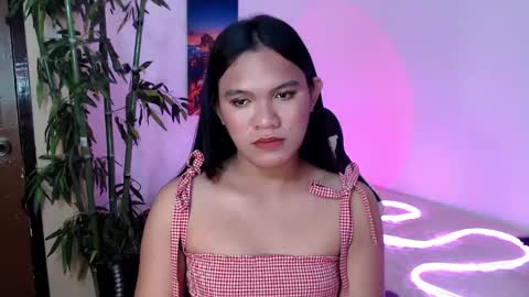 Snapshot of ready2care4youbabe chatting on 02/24/25, 04:16 Beth online show from 02/24/25, 04:16