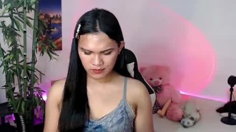 Snapshot of ready2care4youbabe chatting on 03/12/25, 12:47 Beth online show from 03/12/25, 12:47