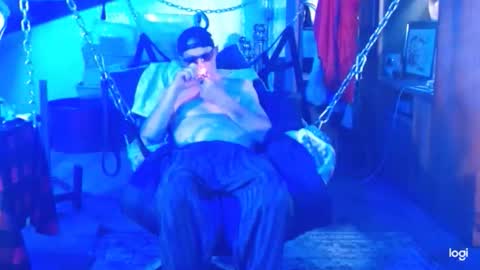 Snapshot of ready4aride2day chatting on 04/27/26, 09:07 ready4aride2day online show from 04/27/26, 09:07