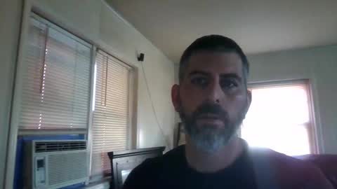 Snapshot of readytoslut chatting on 11/01/25, 01:46 readytoslut online show from 11/01/25, 01:46