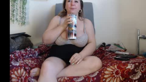 Fannie online show from 04/22/26, 03:24