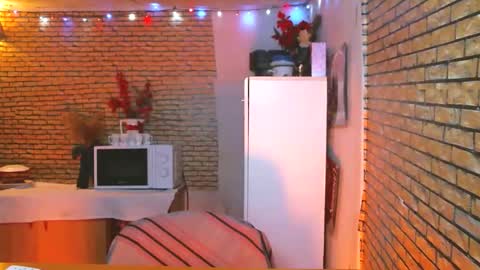 real_coupl3 online show from 02/05/26, 08:46